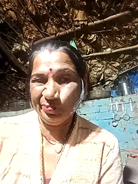 Snapshot of Hot_bhi38 chatting on 03-13-26, 08:36 Hot bhi38 online show from 03-13-26, 08:36
