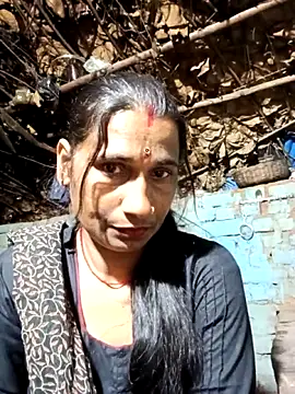 Snapshot of Hot_bhi38 chatting on 04-01-26, 08:28 Hot bhi38 online show from 04-01-26, 08:28
