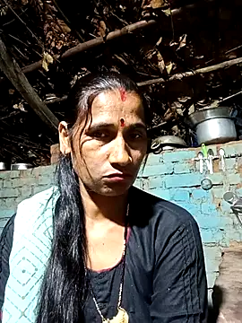 Snapshot of Hot_bhi38 chatting on 05-15-26, 08:07 Hot bhi38 online show from 05-15-26, 08:07