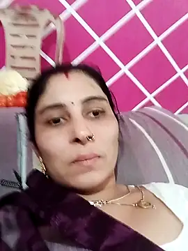 Snapshot of Hot_ree85 chatting on 03-02-26, 11:17 Hot ree85 online show from 03-02-26, 11:17