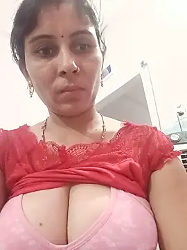Hot ree85 online show from 06-03-26, 05:28