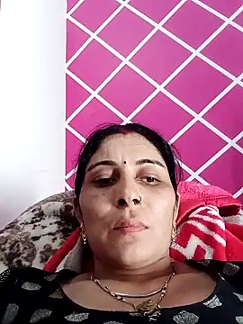 Hot ree85 online show from 03-20-26, 10:05