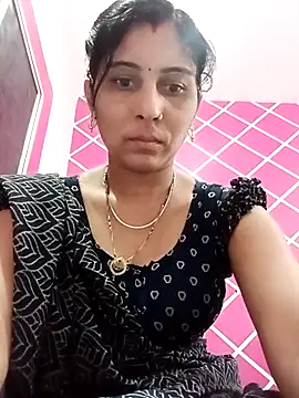 Hot ree85 online show from 03-11-26, 06:40