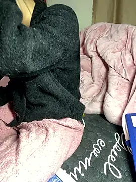 lealia699 online show from 01-08-26, 04:57