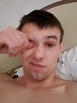 Snapshot of Alex_Will chatting on 02-26-26, 04:45 Alex Will online show from 02-26-26, 04:45