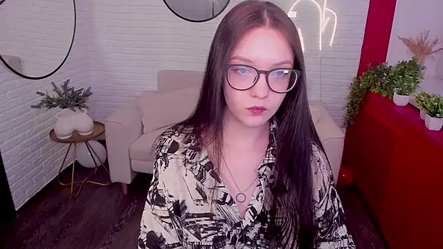 Snapshot of Emily_tender chatting on 02-19-26, 05:37 Emily tender online show from 02-19-26, 05:37