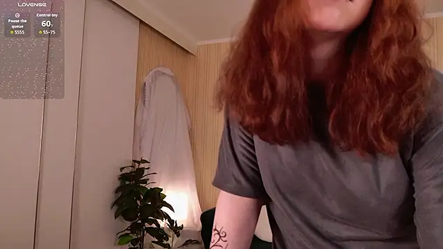 A Lot of Bunny online show from 03-15-26, 09:16