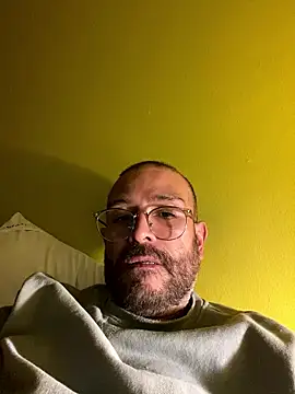 Zingaro0611 online show from 01-12-26, 07:42