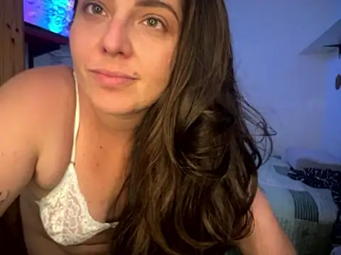 Marieweed online show from 01-17-26, 01:09