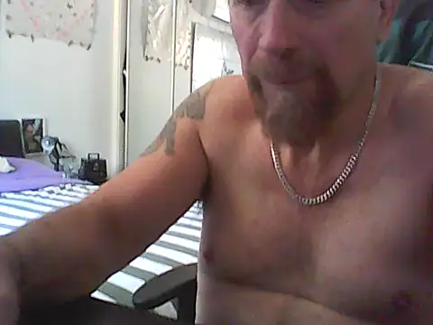 loudandproud online show from 04-07-26, 02:35