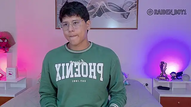 RaidenBoy11 online show from 01-05-26, 06:55