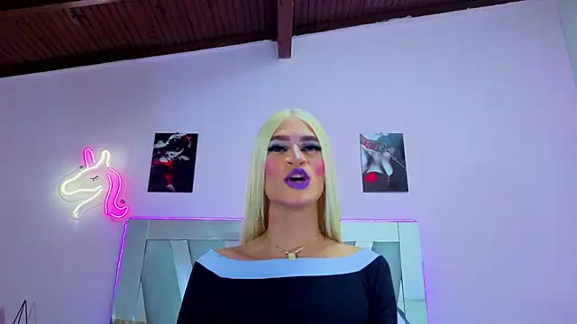 SelllSucKbIgTS online show from 01-08-26, 01:00