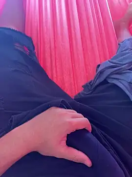 novinhode19yy online show from 04-25-26, 07:11