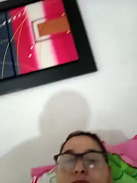 Snapshot of natalliecoopers chatting on 02-15-26, 02:27 natalliecoopers online show from 02-15-26, 02:27