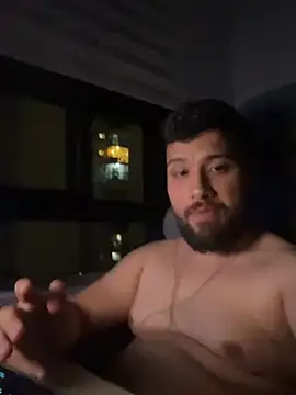 NinoEstouranel online show from 01-13-26, 04:05