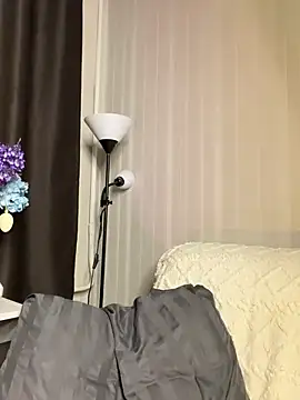 SkylineBliss online show from 07-23-26, 06:15