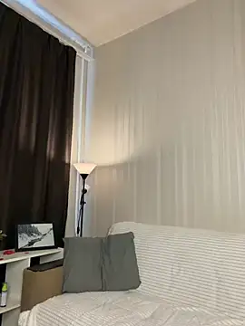 SkylineBliss online show from 03-13-26, 09:25