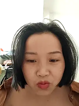   BingBing   online show from 02-19-26, 05:37