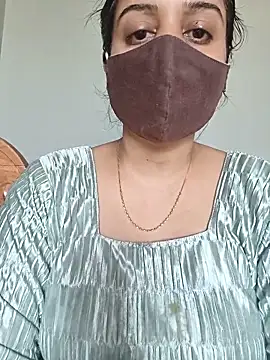 Snapshot of Tamilfathi chatting on 06-10-26, 05:30 Tamilfathi online show from 06-10-26, 05:30