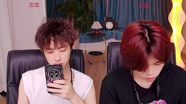 Snapshot of HD-stick998 chatting on 07-14-26, 12:11 HD-stick998 online show from 07-14-26, 12:11