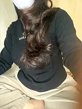 My-Myy online show from 01-10-26, 06:42