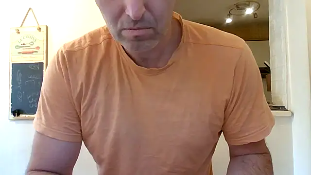 Snapshot of Hakfin666 chatting on 06-05-26, 05:45 Hakfin666 online show from 06-05-26, 05:45