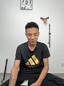 Snapshot of TOYOTA-01 chatting on 02-24-26, 01:01 TOYOTA-01 online show from 02-24-26, 01:01