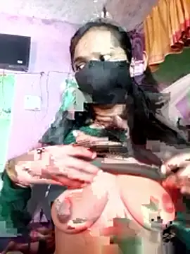 Snapshot of Kinjal_setty chatting on 05-13-26, 05:36 Kinjal setty online show from 05-13-26, 05:36