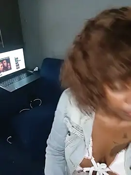 CocoButterxox online show from 05-26-26, 03:10