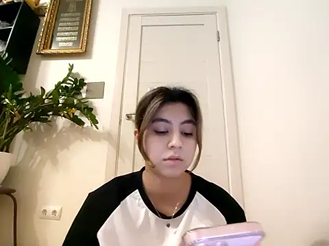 VeroisNojisex online show from 01-08-26, 02:56