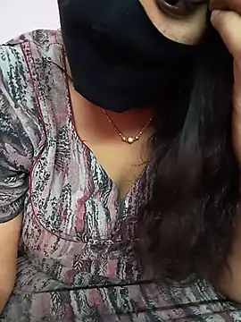 Snapshot of Ammu14399 chatting on 06-10-26, 09:10 Ammu14399 online show from 06-10-26, 09:10