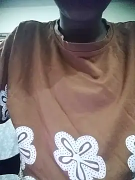 Queen-hot- online show from 04-06-26, 05:52