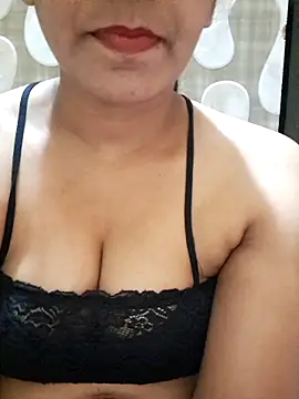 MILFybar online show from 04-06-26, 05:14