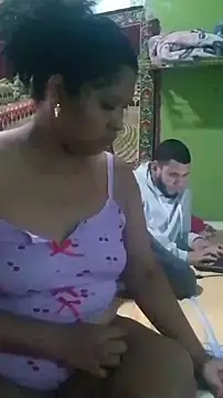 Isabel and Heckler online show from 02-12-26, 11:21