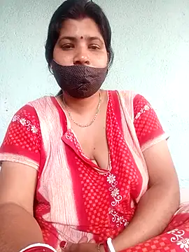 Snapshot of Monisha9876 chatting on 01-19-26, 09:13 Monisha9876 online show from 01-19-26, 09:13