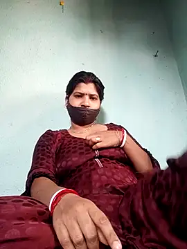 Snapshot of Monisha9876 chatting on 02-06-26, 09:27 Monisha9876 online show from 02-06-26, 09:27