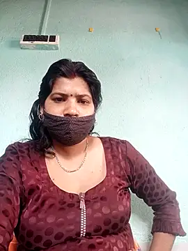 Snapshot of Monisha9876 chatting on 02-04-26, 08:31 Monisha9876 online show from 02-04-26, 08:31