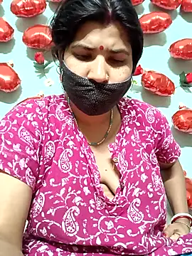 Snapshot of Monisha9876 chatting on 02-09-26, 06:28 Monisha9876 online show from 02-09-26, 06:28