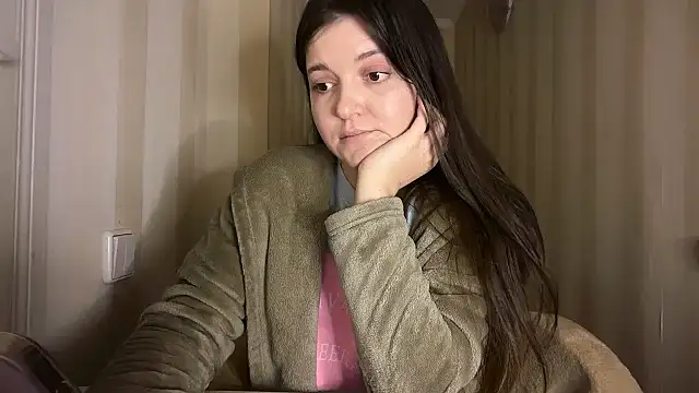 Snapshot of Victoriadaily chatting on 01-13-26, 11:08 Victoriadaily online show from 01-13-26, 11:08