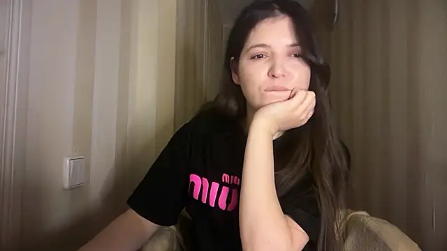 Snapshot of Victoriadaily chatting on 01-11-26, 08:27 Victoriadaily online show from 01-11-26, 08:27