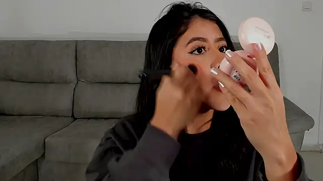 Sussan Monroe online show from 01-13-26, 09:02