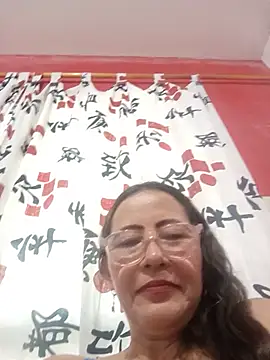 Snapshot of Salome_69 chatting on 05-25-26, 03:00 Salome 69 online show from 05-25-26, 03:00