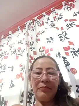 Snapshot of Salome_69 chatting on 06-04-26, 03:17 Salome 69 online show from 06-04-26, 03:17