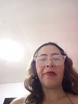 Snapshot of Salome_69 chatting on 07-12-26, 03:24 Salome 69 online show from 07-12-26, 03:24