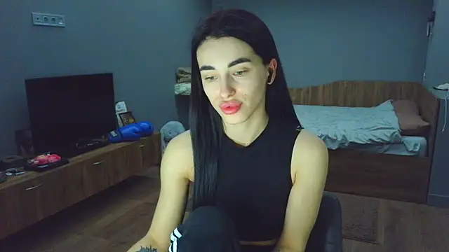 Vlada Elfie online show from 04-13-26, 05:28