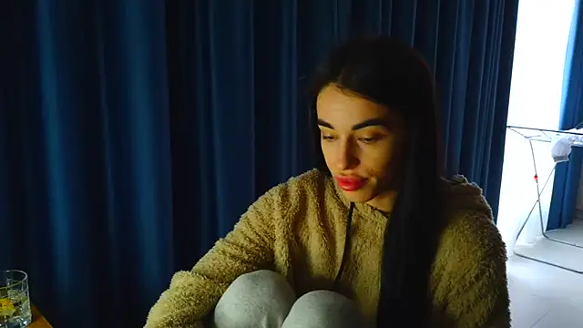 Vlada Elfie online show from 04-01-26, 06:04