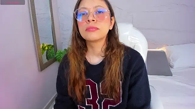 lanna 18  online show from 06-26-26, 11:38