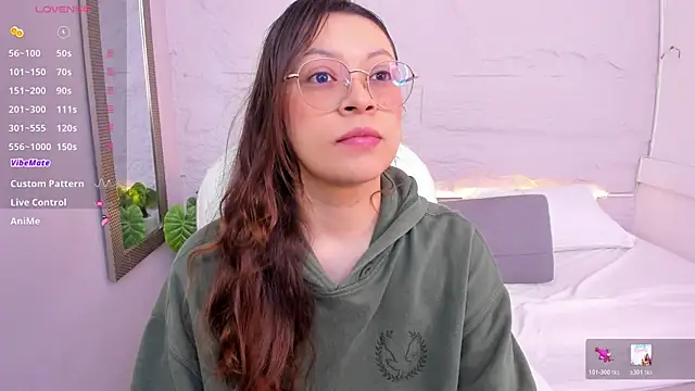 lanna 18  online show from 07-25-26, 11:49