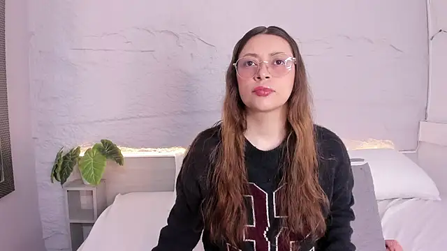 lanna 18  online show from 03-23-26, 01:22