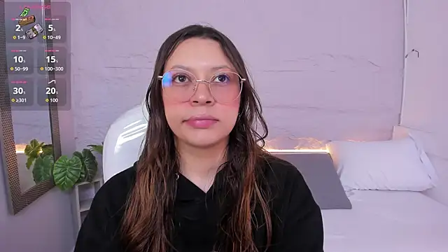 lanna 18  online show from 05-15-26, 11:30